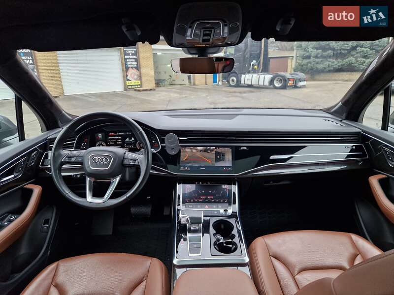 Внедорожник / Кроссовер Audi Q7 2022 в Днепре