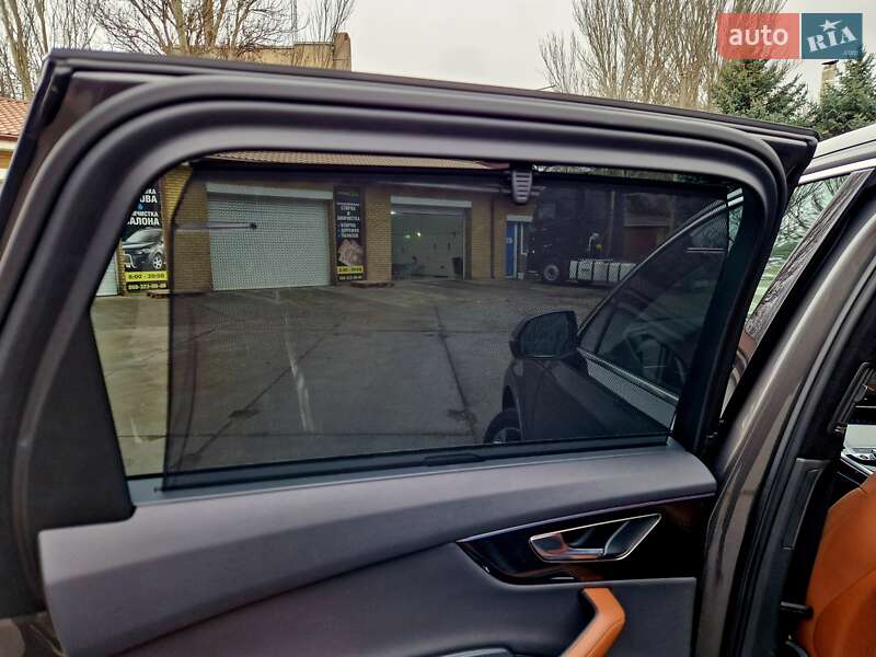 Внедорожник / Кроссовер Audi Q7 2022 в Днепре