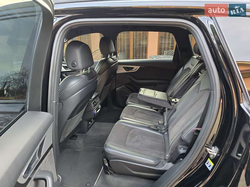 Внедорожник / Кроссовер Audi Q7 2018 в Мукачево фото 56 Внедорожник / Кроссовер Audi Q7 2018 в Мукачево