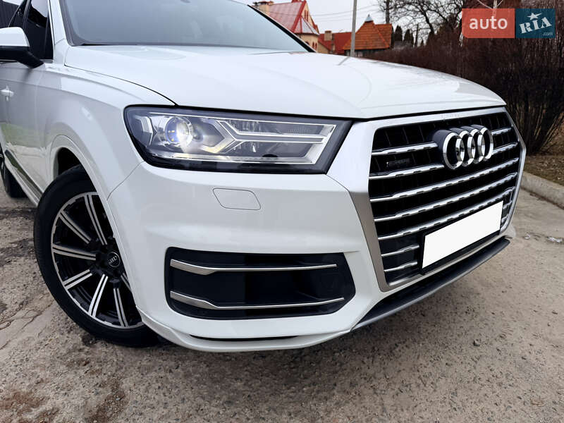 Внедорожник / Кроссовер Audi Q7 2017 в Днепре фото 4 Внедорожник / Кроссовер Audi Q7 2017 в Днепре