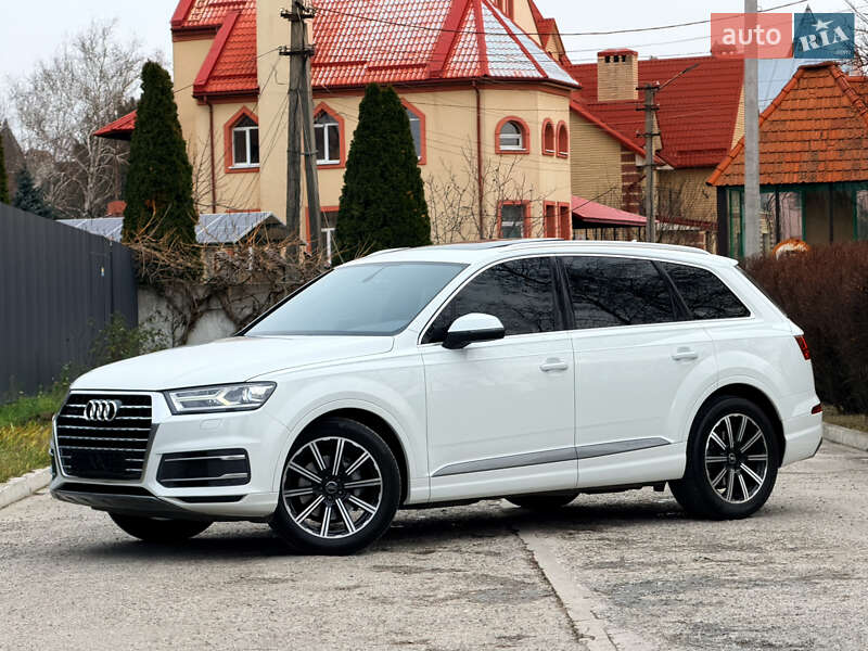 Внедорожник / Кроссовер Audi Q7 2017 в Днепре фото 25 Внедорожник / Кроссовер Audi Q7 2017 в Днепре
