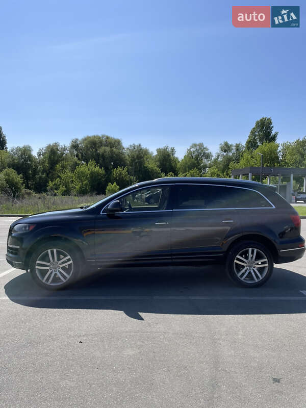 Внедорожник / Кроссовер Audi Q7 2010 в Ирпене