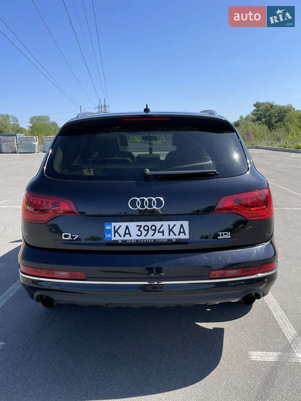 Внедорожник / Кроссовер Audi Q7 2010 в Ирпене