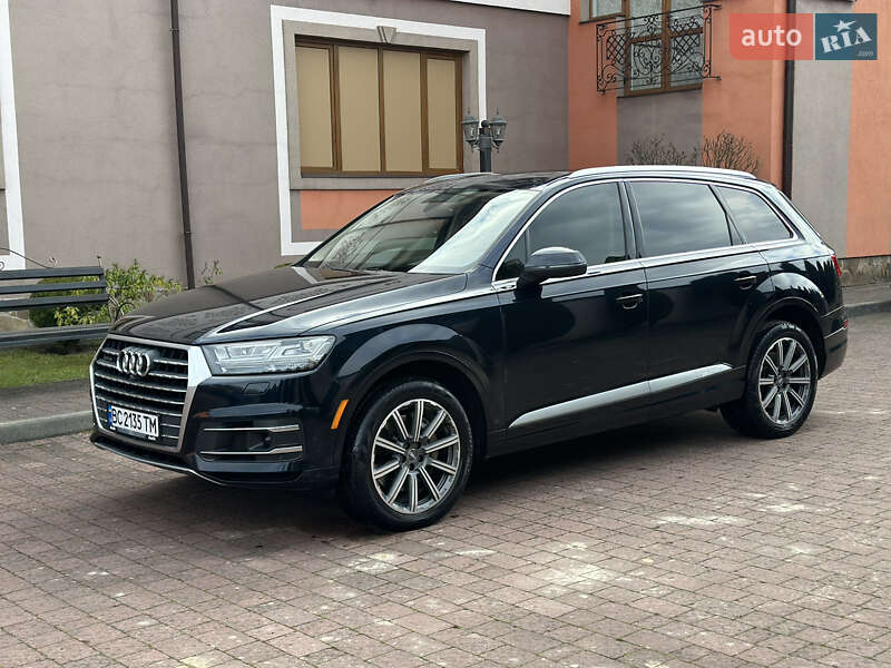 Внедорожник / Кроссовер Audi Q7 2017 в Стрые