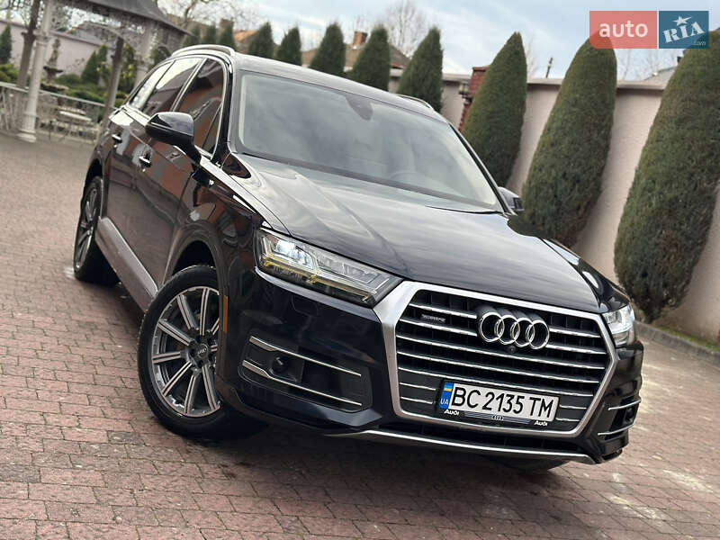 Внедорожник / Кроссовер Audi Q7 2017 в Стрые