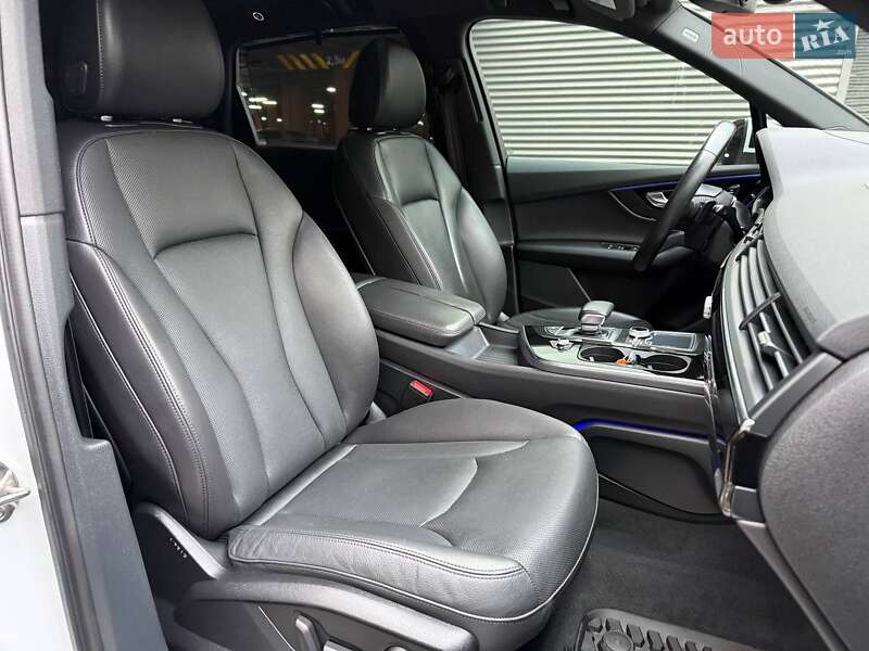 Внедорожник / Кроссовер Audi Q7 2016 в Киеве фото 15 Внедорожник / Кроссовер Audi Q7 2016 в Киеве