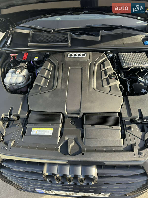 Внедорожник / Кроссовер Audi Q7 2018 в Львове