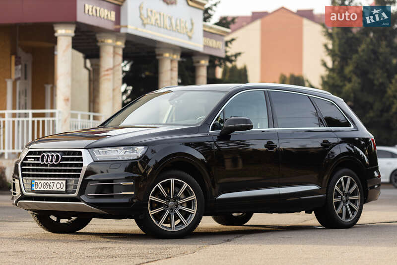Внедорожник / Кроссовер Audi Q7 2017 в Тернополе