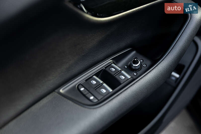 Внедорожник / Кроссовер Audi Q7 2017 в Тернополе