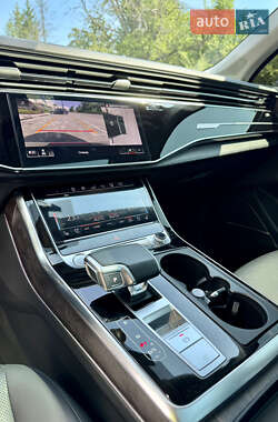 Внедорожник / Кроссовер Audi Q7 2020 в Мукачево