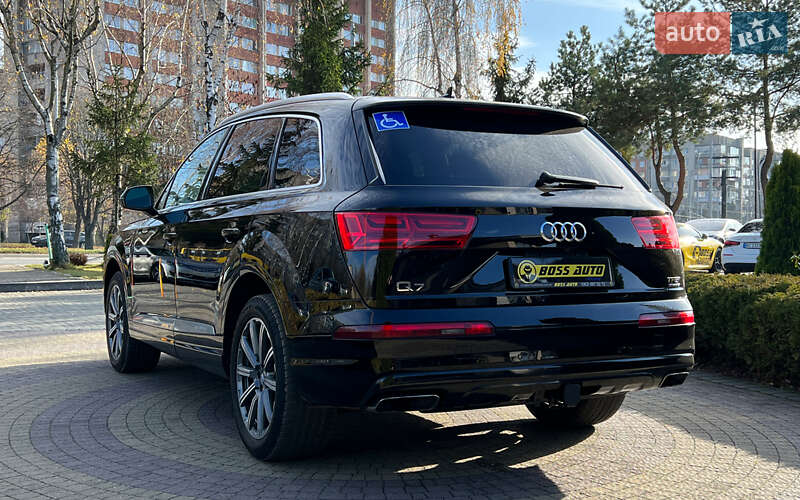 Внедорожник / Кроссовер Audi Q7 2016 в Львове