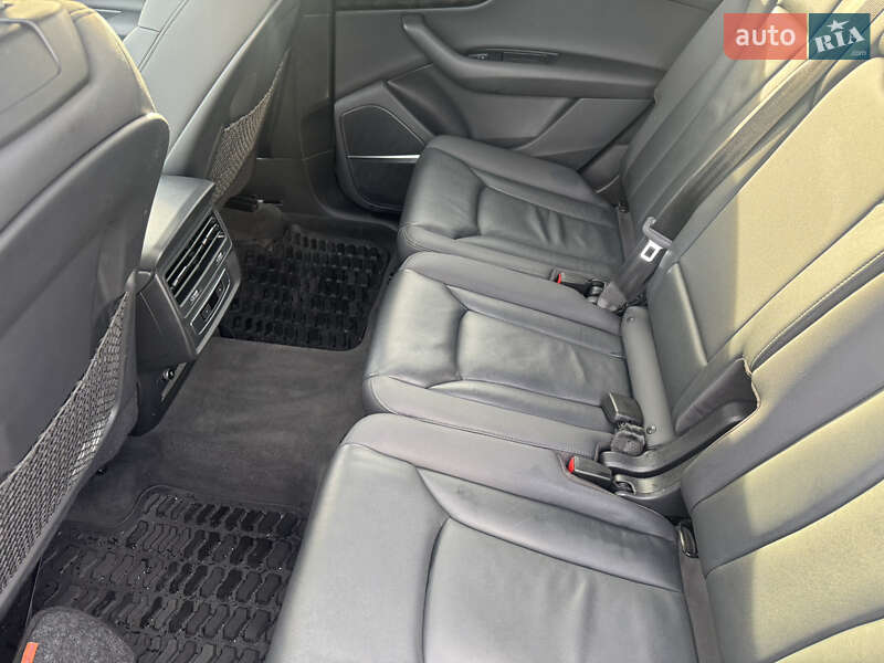 Внедорожник / Кроссовер Audi Q7 2021 в Львове фото 23 Внедорожник / Кроссовер Audi Q7 2021 в Львове