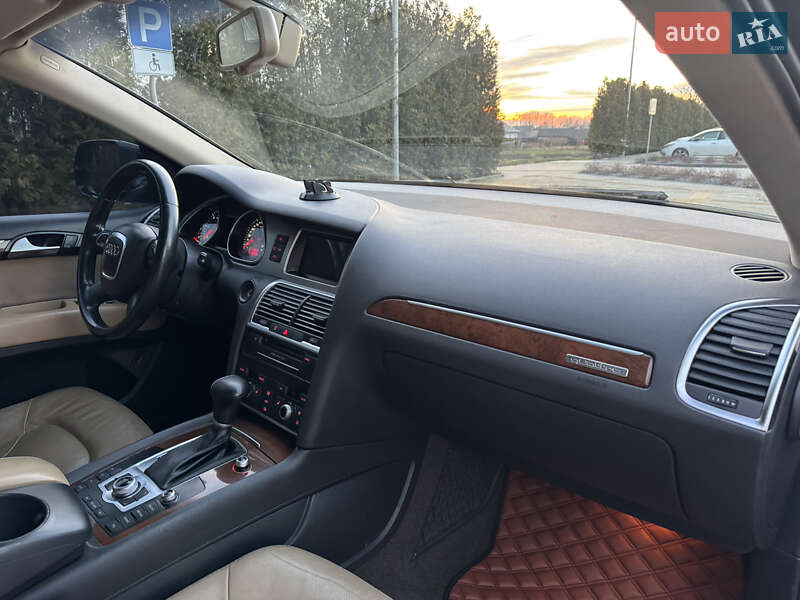 Внедорожник / Кроссовер Audi Q7 2010 в Городке фото 23 Внедорожник / Кроссовер Audi Q7 2010 в Городке