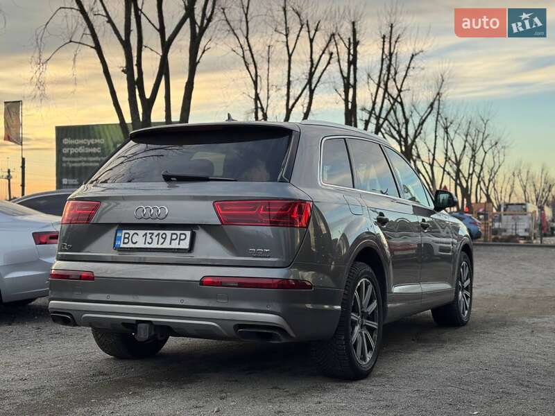 Внедорожник / Кроссовер Audi Q7 2017 в Львове