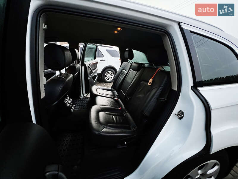 Внедорожник / Кроссовер Audi Q7 2013 в Тернополе