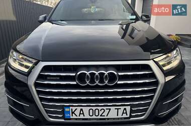 Позашляховик / Кросовер Audi Q7 2018 в Києві