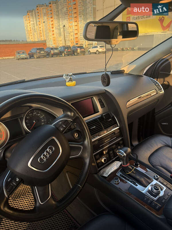 Внедорожник / Кроссовер Audi Q7 2012 в Киеве фото 14 Внедорожник / Кроссовер Audi Q7 2012 в Киеве