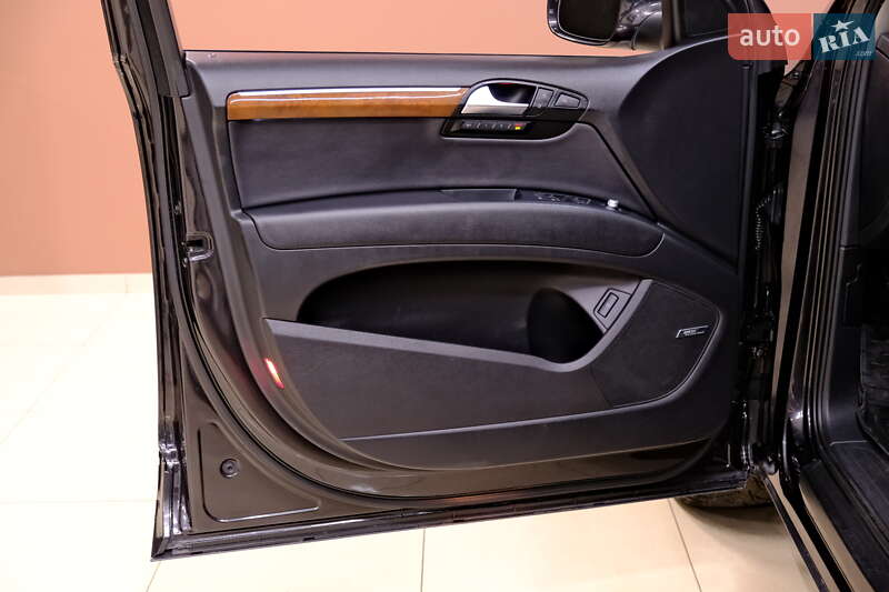Внедорожник / Кроссовер Audi Q7 2013 в Одессе фото 33 Внедорожник / Кроссовер Audi Q7 2013 в Одессе