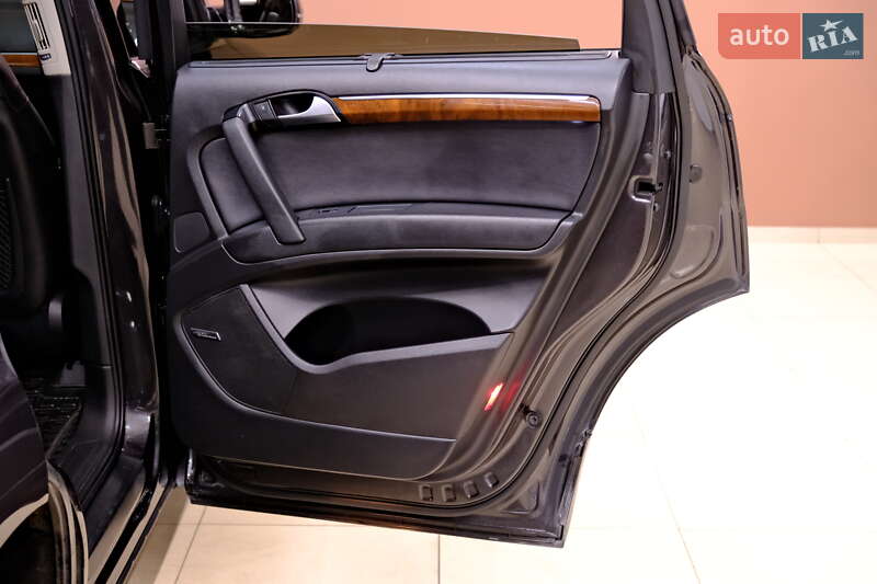 Внедорожник / Кроссовер Audi Q7 2013 в Одессе фото 42 Внедорожник / Кроссовер Audi Q7 2013 в Одессе