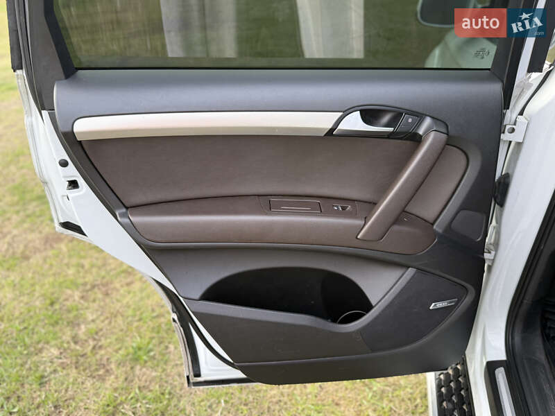 Внедорожник / Кроссовер Audi Q7 2014 в Самборе фото 37 Внедорожник / Кроссовер Audi Q7 2014 в Самборе