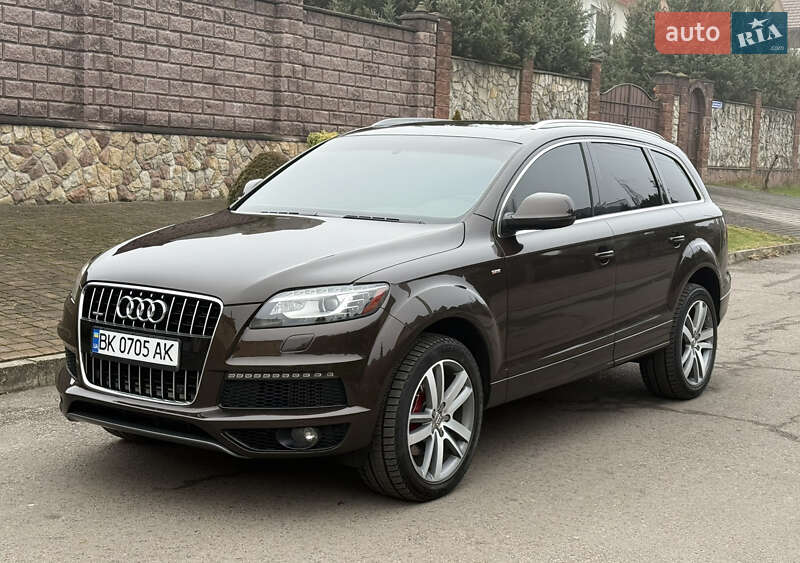 Внедорожник / Кроссовер Audi Q7 2010 в Ровно