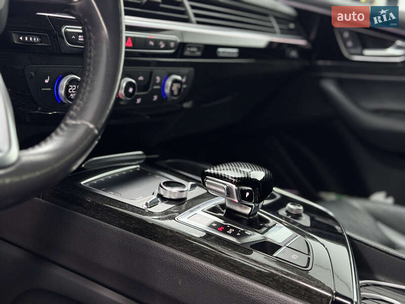 Внедорожник / Кроссовер Audi Q7 2019 в Одессе