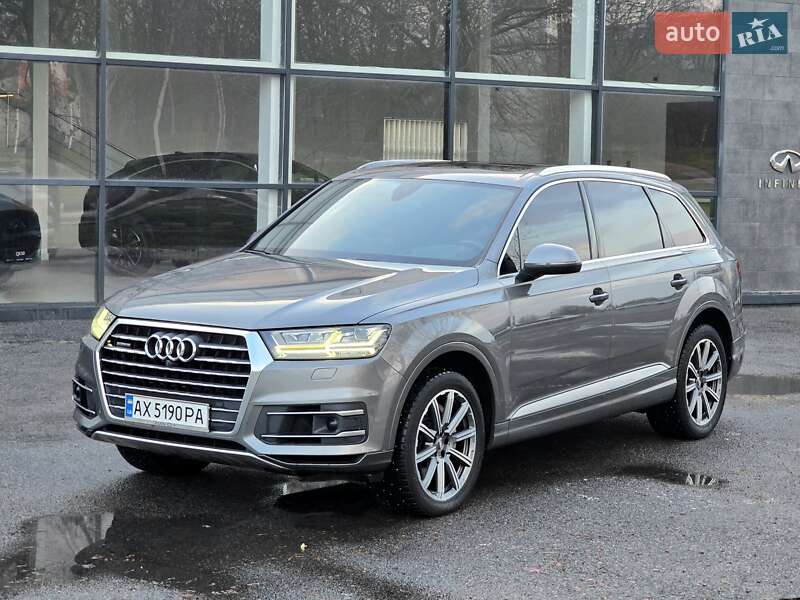 Внедорожник / Кроссовер Audi Q7 2016 в Харькове