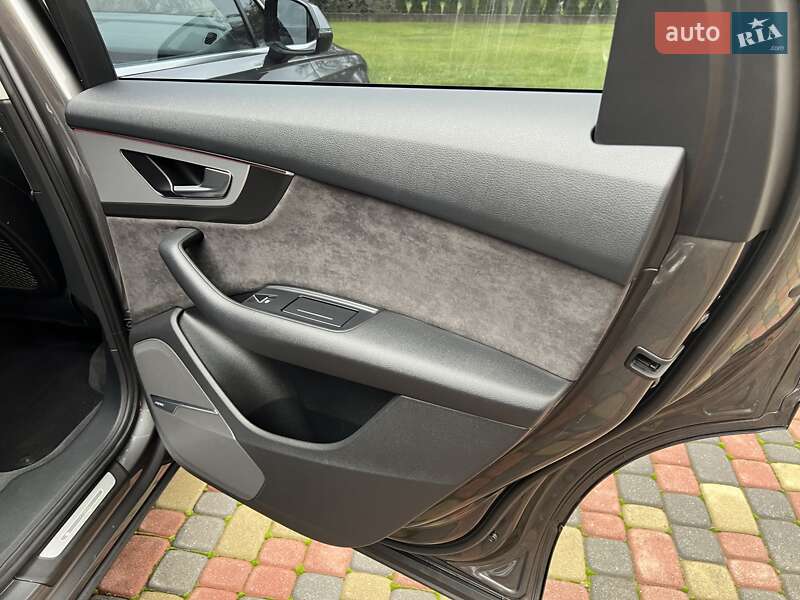 Внедорожник / Кроссовер Audi Q7 2019 в Коломые