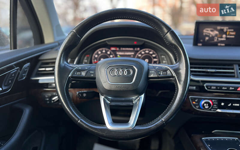 Внедорожник / Кроссовер Audi Q7 2016 в Львове