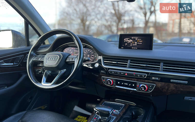 Внедорожник / Кроссовер Audi Q7 2016 в Львове