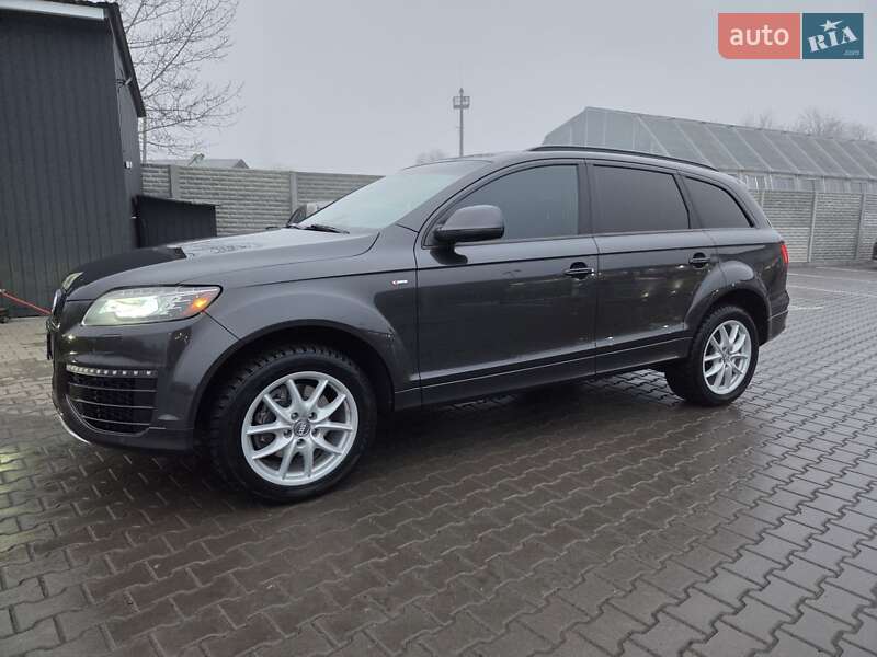 Внедорожник / Кроссовер Audi Q7 2014 в Виннице