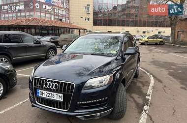Позашляховик / Кросовер Audi Q7 2012 в Миколаєві