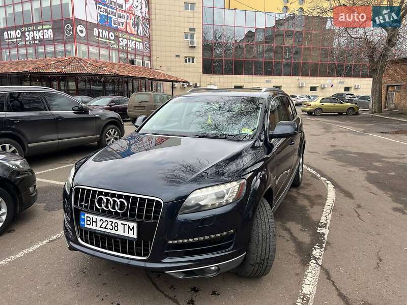 Audi Q7 2012