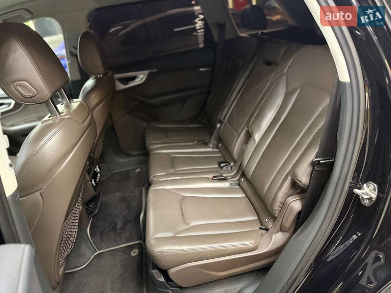 Внедорожник / Кроссовер Audi Q7 2016 в Киеве фото 10 Внедорожник / Кроссовер Audi Q7 2016 в Киеве