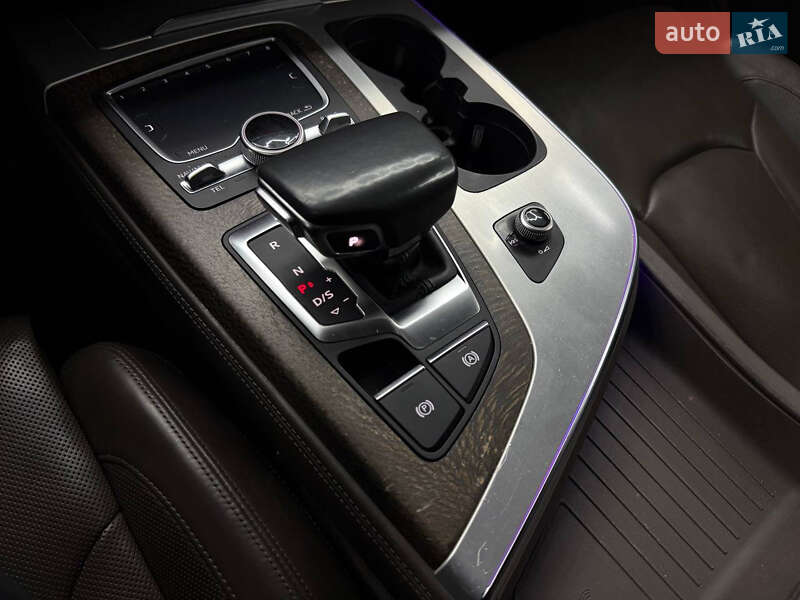 Внедорожник / Кроссовер Audi Q7 2016 в Киеве фото 38 Внедорожник / Кроссовер Audi Q7 2016 в Киеве