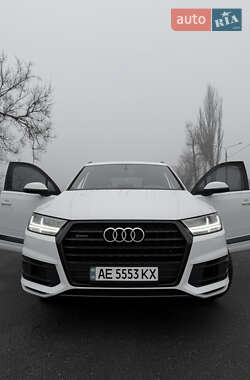 Внедорожник / Кроссовер Audi Q7 2016 в Кривом Роге