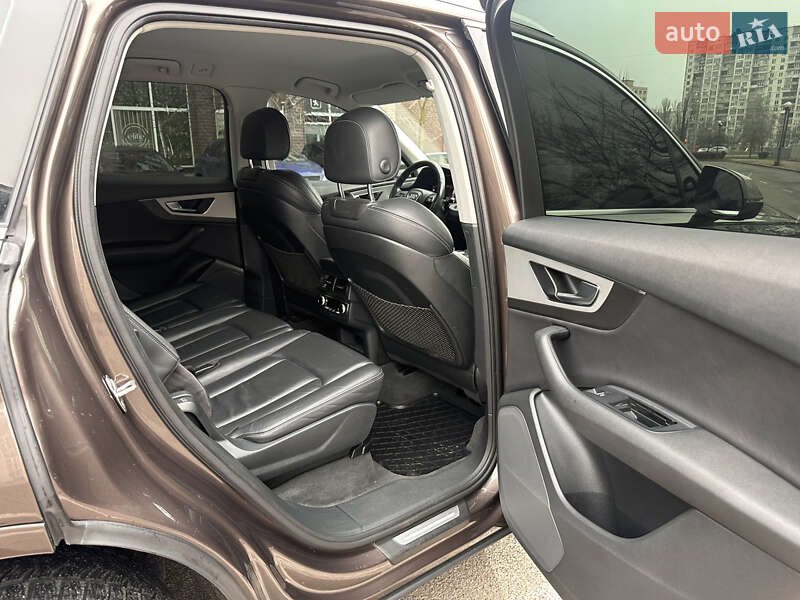 Внедорожник / Кроссовер Audi Q7 2017 в Киеве фото 11 Внедорожник / Кроссовер Audi Q7 2017 в Киеве