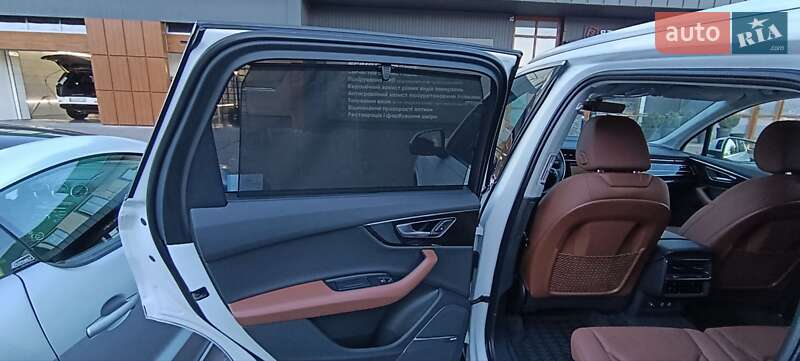 Внедорожник / Кроссовер Audi Q7 2020 в Хмельницком