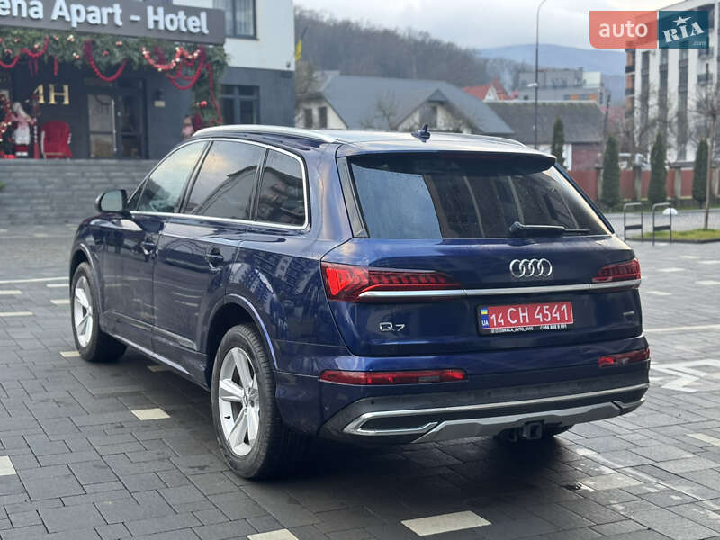 Внедорожник / Кроссовер Audi Q7 2020 в Мукачево