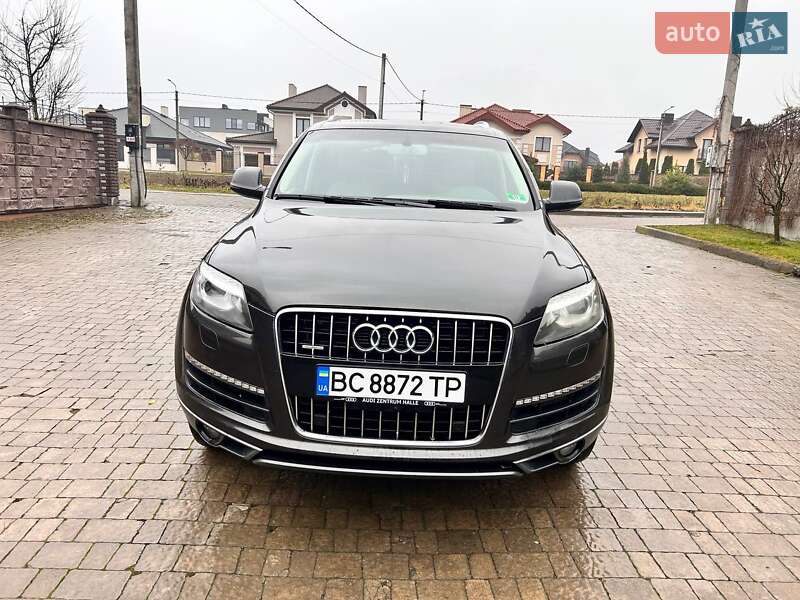 Внедорожник / Кроссовер Audi Q7 2012 в Ровно