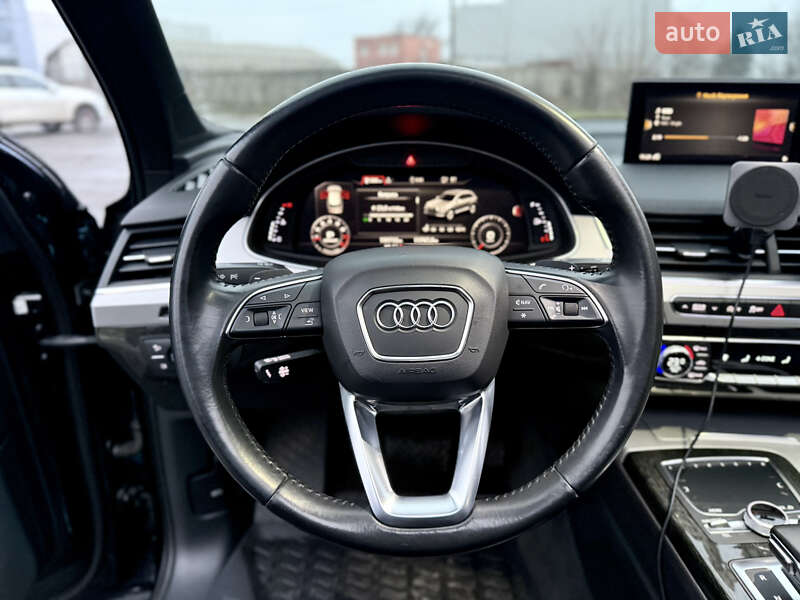 Внедорожник / Кроссовер Audi Q7 2019 в Днепре