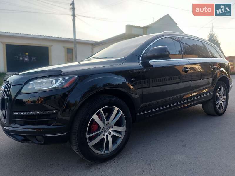 Внедорожник / Кроссовер Audi Q7 2012 в Смотриче