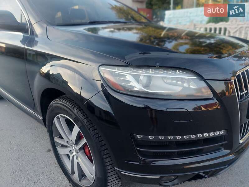 Внедорожник / Кроссовер Audi Q7 2012 в Смотриче