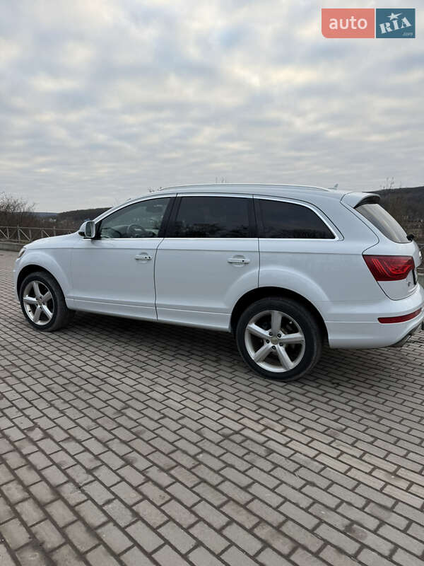 Внедорожник / Кроссовер Audi Q7 2011 в Тернополе