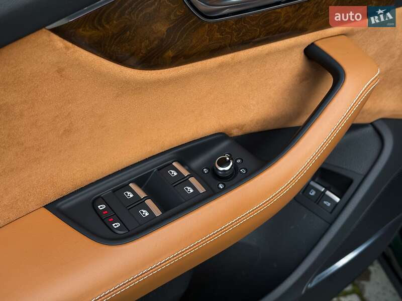 Внедорожник / Кроссовер Audi Q7 2021 в Луцке