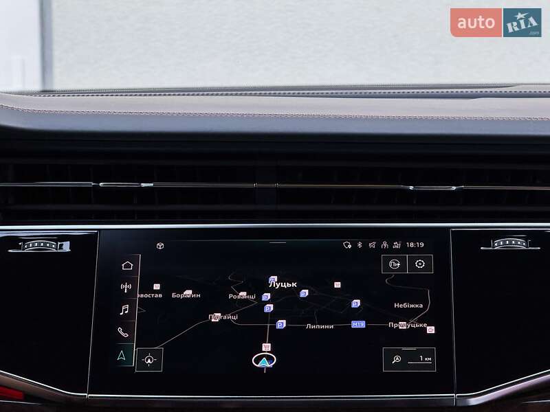 Внедорожник / Кроссовер Audi Q7 2021 в Луцке