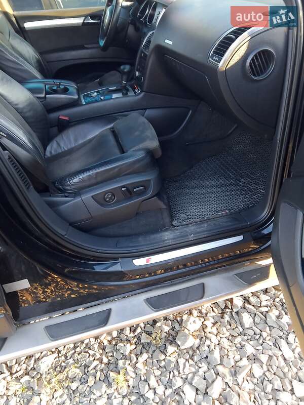 Позашляховик / Кросовер Audi Q7 2007 в Чопі