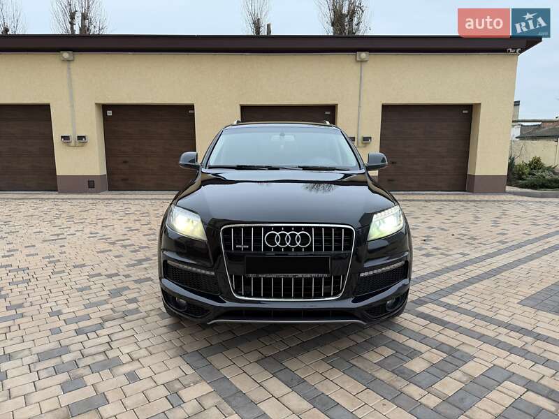 Позашляховик / Кросовер Audi Q7 2010 в Ізмаїлі