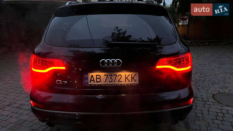 Внедорожник / Кроссовер Audi Q7 2012 в Хмельницком