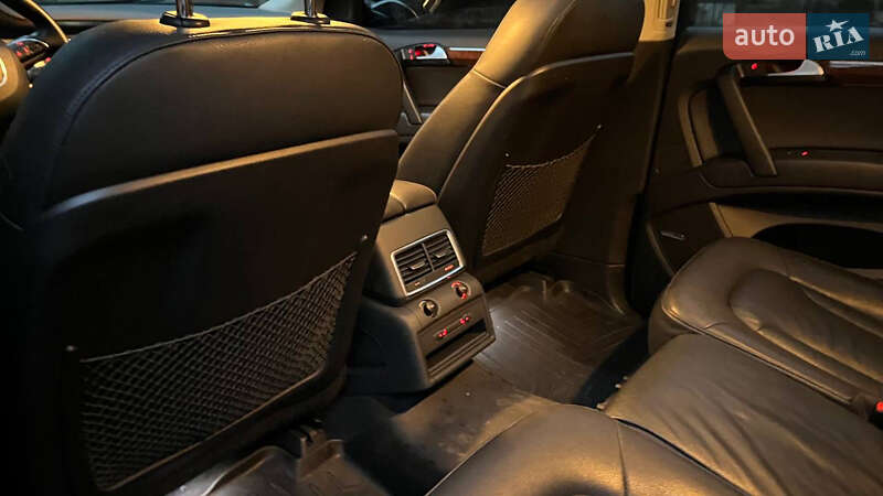 Внедорожник / Кроссовер Audi Q7 2012 в Хмельницком